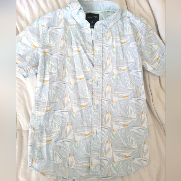 Nautica Other - Boys Nautica Collared Dress Shirt Size Medium 10-12 Sailboats Coastal